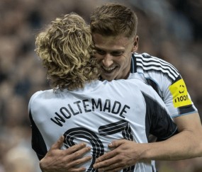 一场0-2让英超劲旅出局，弗兰克无能为力，换了3人都没用